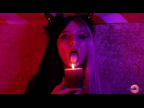 ❤️ Succubus Sexy-ren Pumada Sutsua Ahoa betetzearekin Pornografia besterik ez %eu.hdporn24.ruan